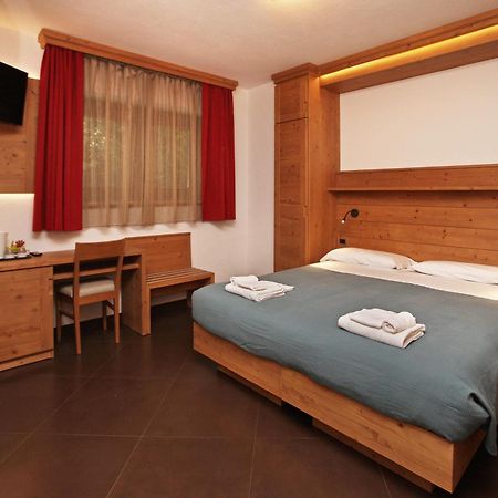 Chalet Allemand Sauze D'Oulx Luaran gambar